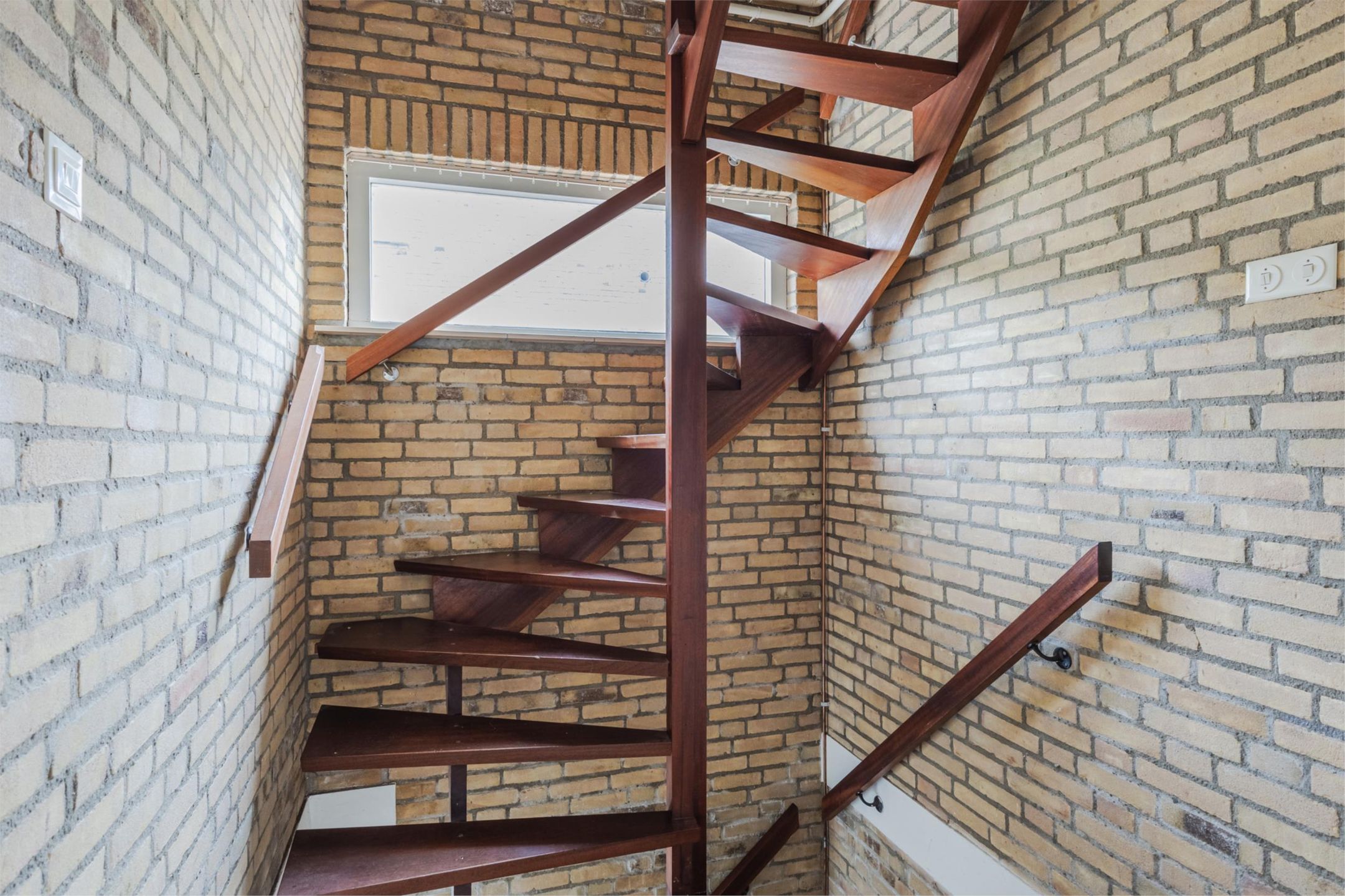 Foto 24 van Potgieterstraat 3