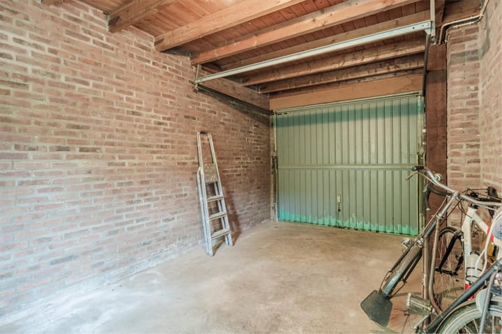 Photo 37 of Potgieterstraat 3