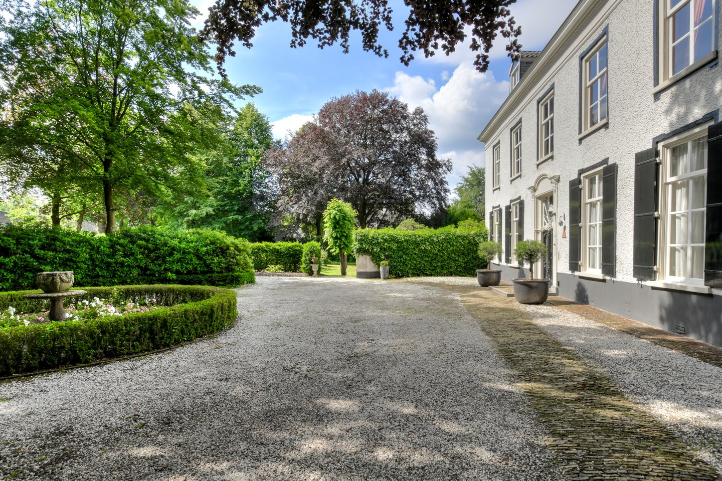 View photo 4 of Ridderstraat 80
