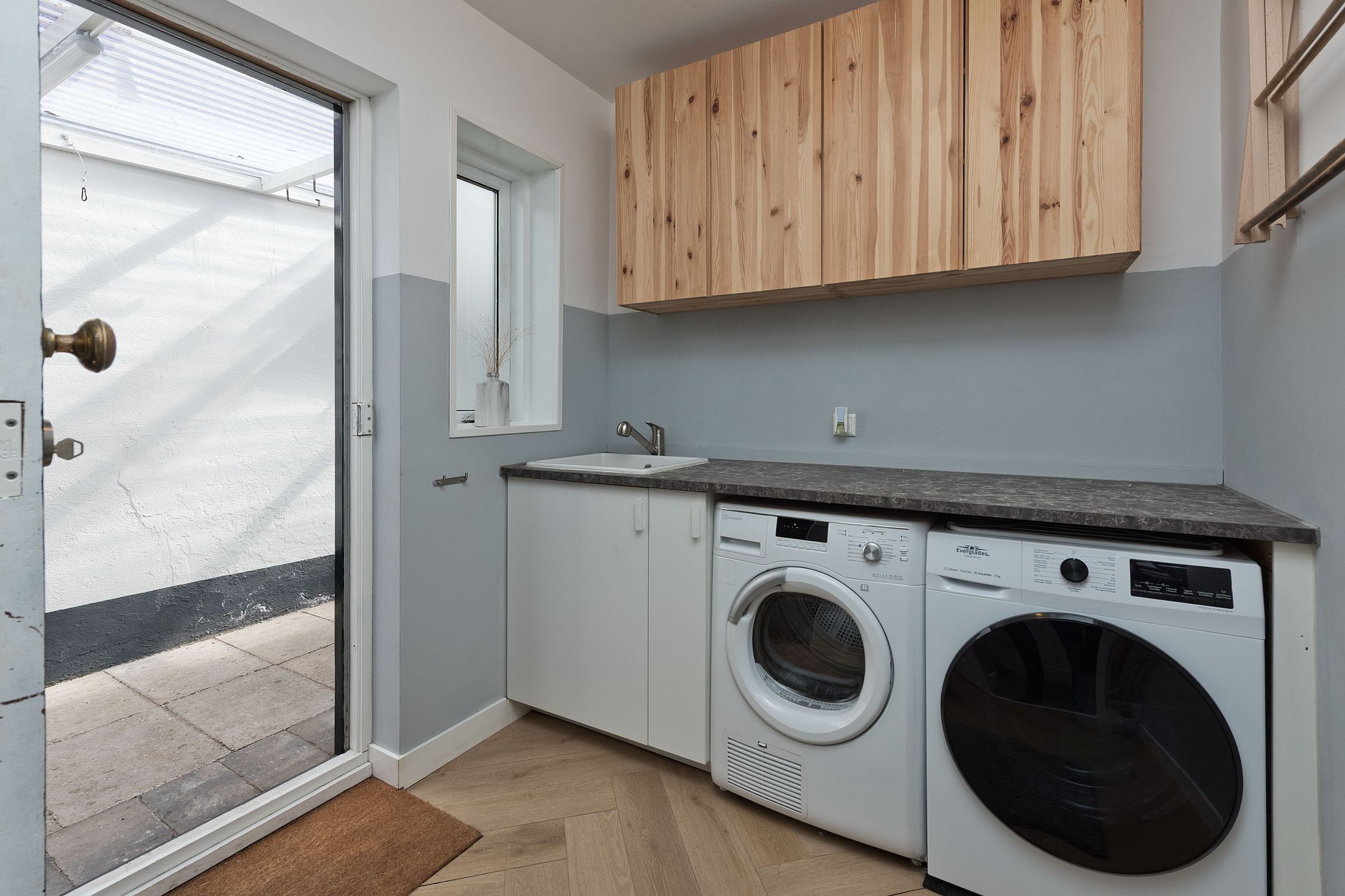 Photo 24 of Aalsmeerderdijk 368