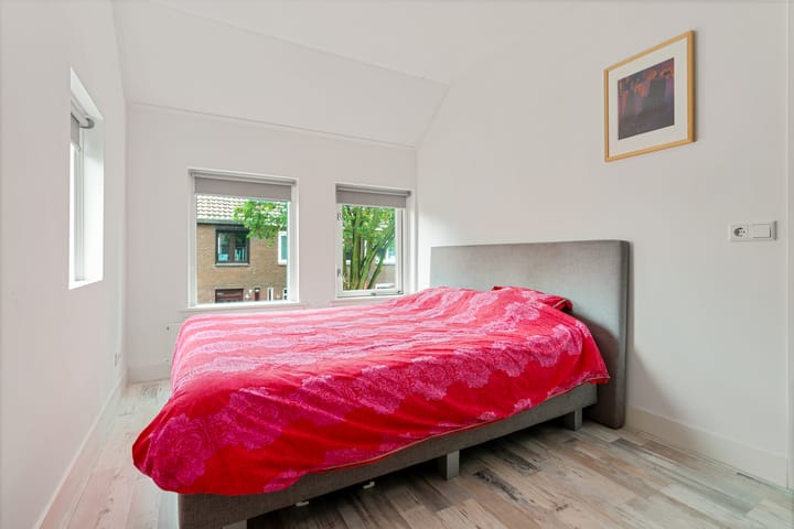 Foto 5 van Riekstraat 12