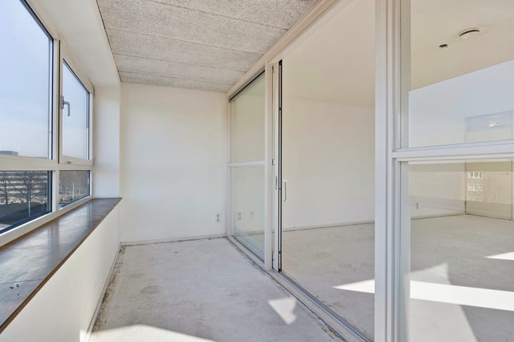 Foto 16 van Westpoint 203