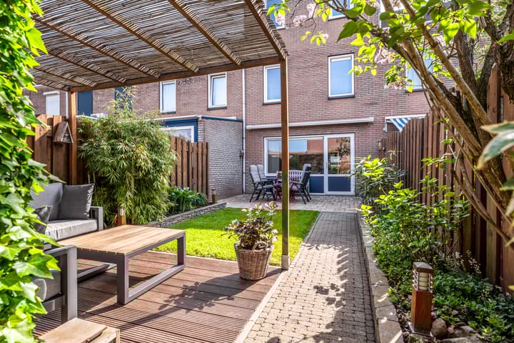 Foto 32 van Eikepage 12