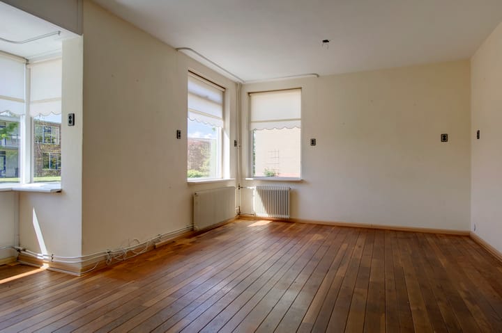 Foto 11 van Esweg 10