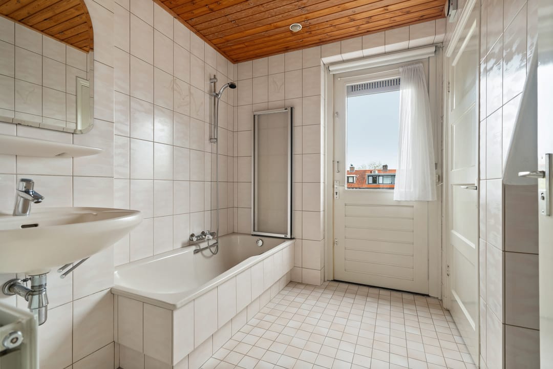 Foto 23 van Albert Cuypstraat 16