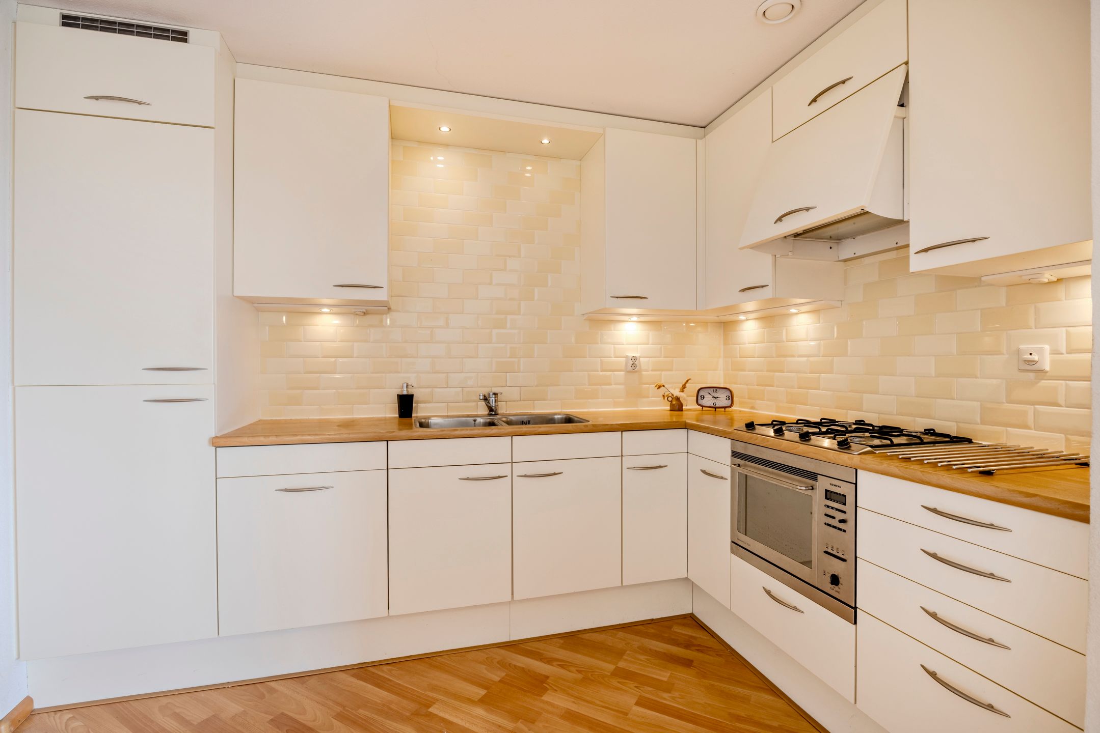 Photo 15 of Volantestraat 43