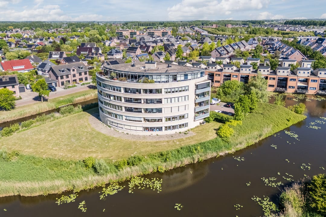 Photo 38 of Volantestraat 43