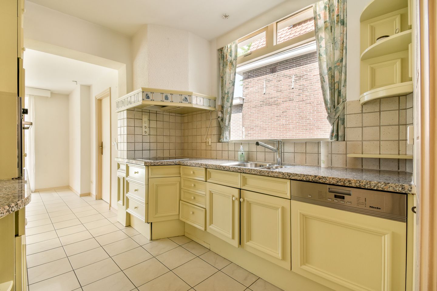 Foto 10 van Hoofdstraat 357