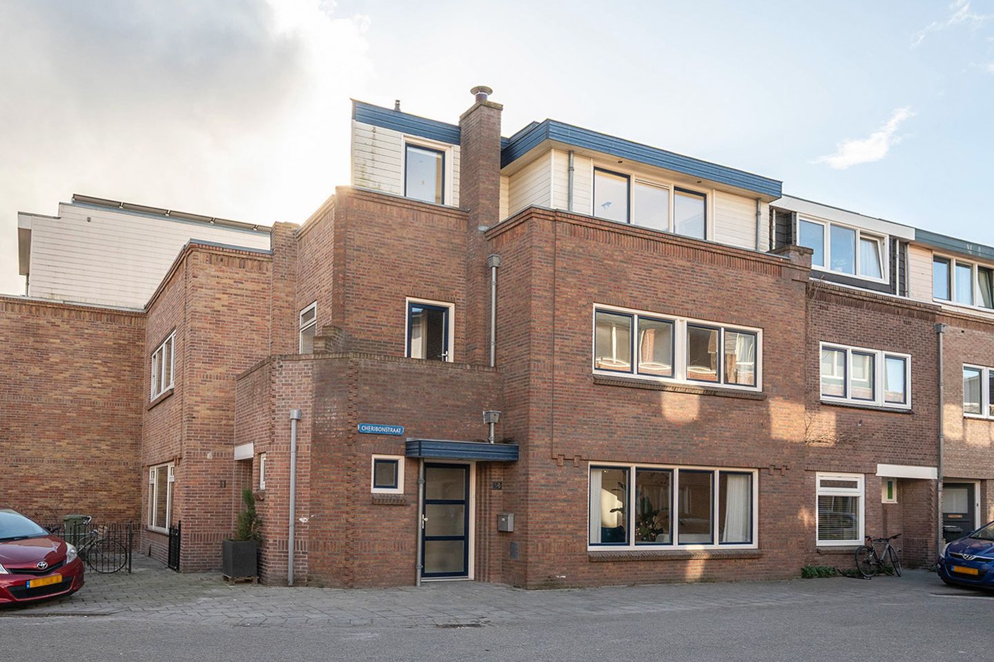 Foto 1 van Cheribonstraat 38