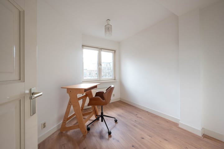 Foto 27 van Cheribonstraat 38