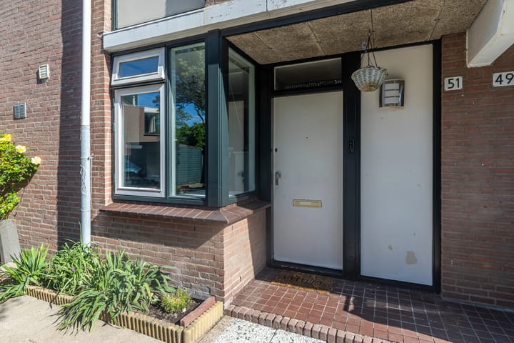 Foto 5 van Eric Satieplantsoen 51