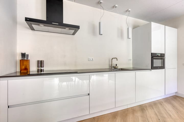 Photo 8 of Kanseliersplein 31