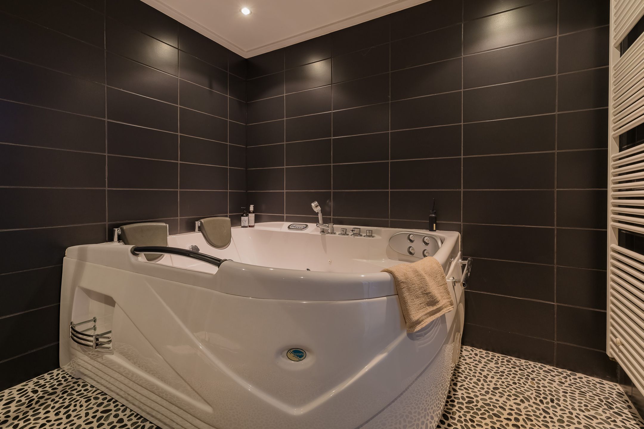 Foto 30 van Kennemerlaan 14