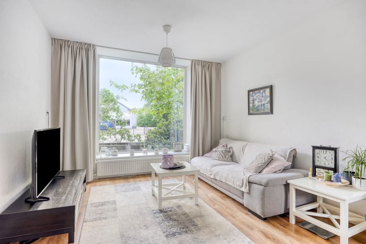 Foto 2 van Comm d Vos v Steenwijklaan 95