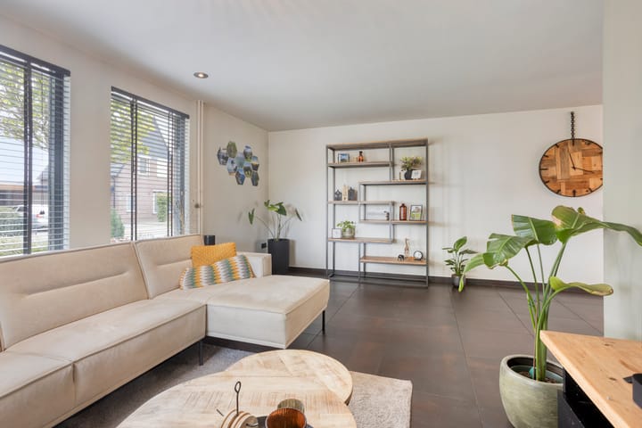 Photo 11 of St.-Janstraat 44