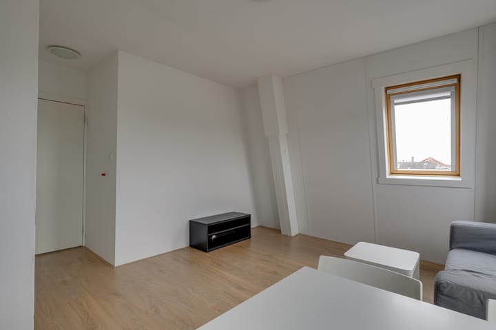 Foto 7 van Koestraat 10-D