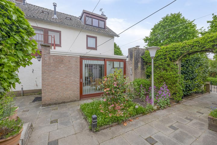 Foto 46 van Teisterbantstraat 16