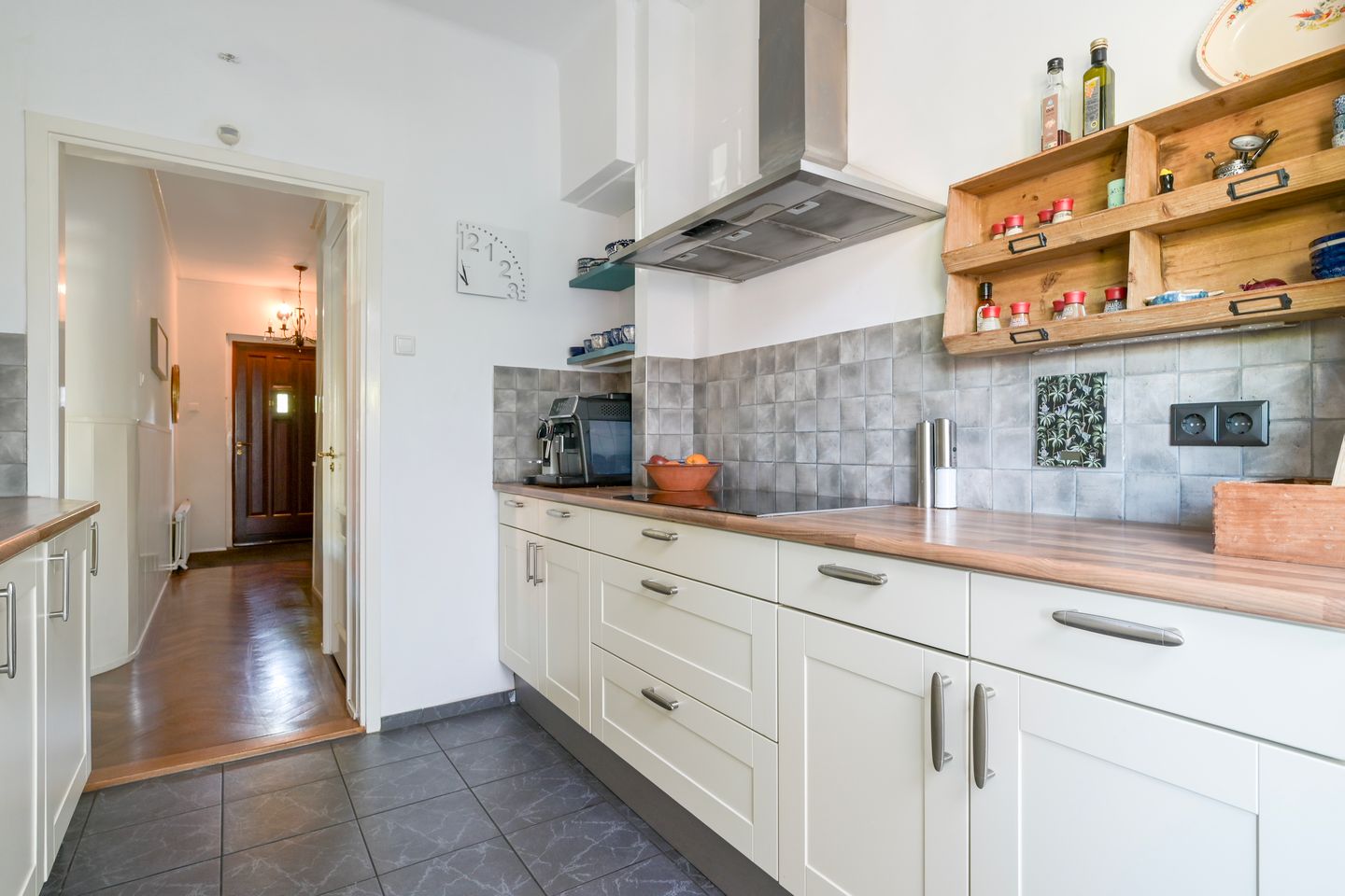 Photo 14 of Emmalaan 2