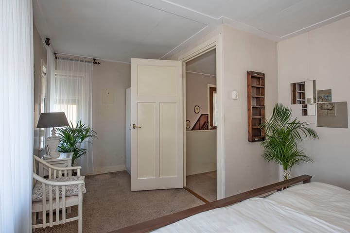 Foto 21 van Wethouder Nijhuisstraat 15