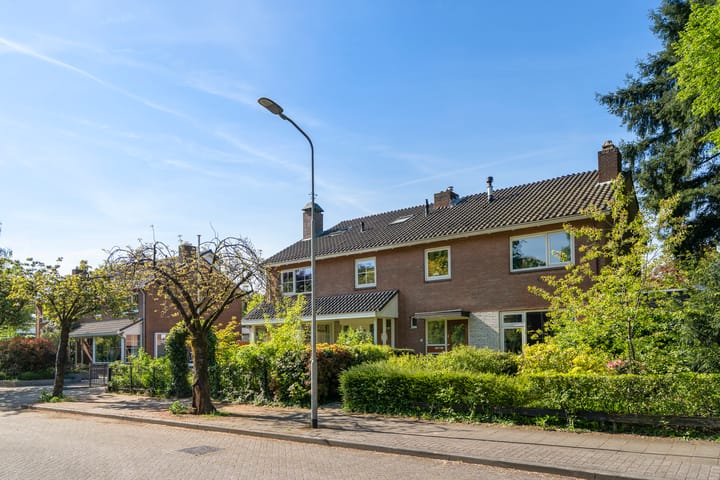 Foto 7 van Beatrixplein 8