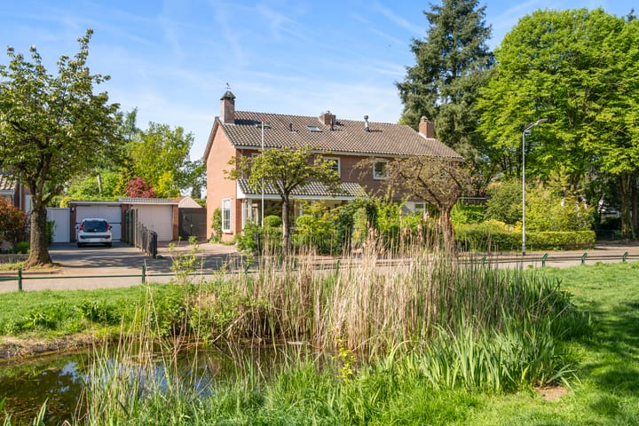 Foto 8 van Beatrixplein 8