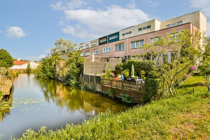 Foto 14 van Narwalstraat 5