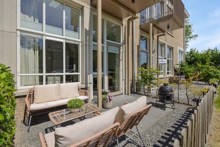 Foto 18 van Albert Schweitzerstraat 65