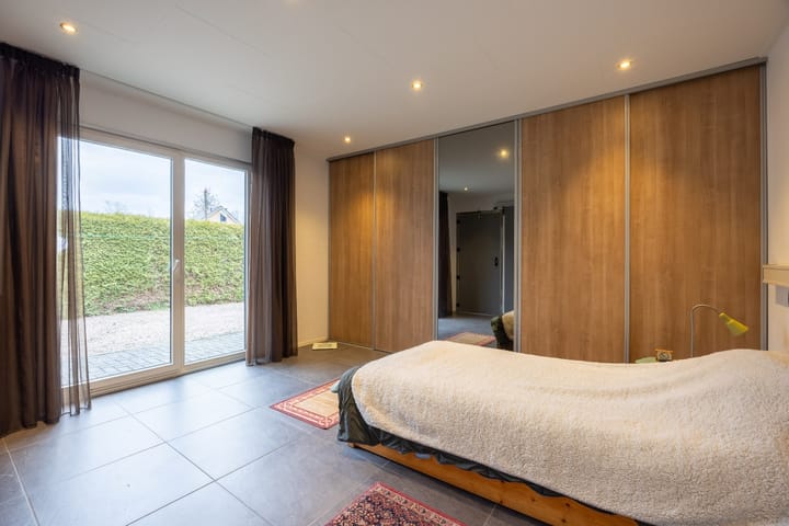 Photo 18 of Frederik Hendrikstraat 25