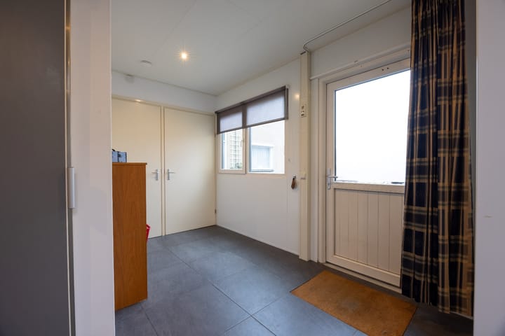 Photo 27 of Frederik Hendrikstraat 25