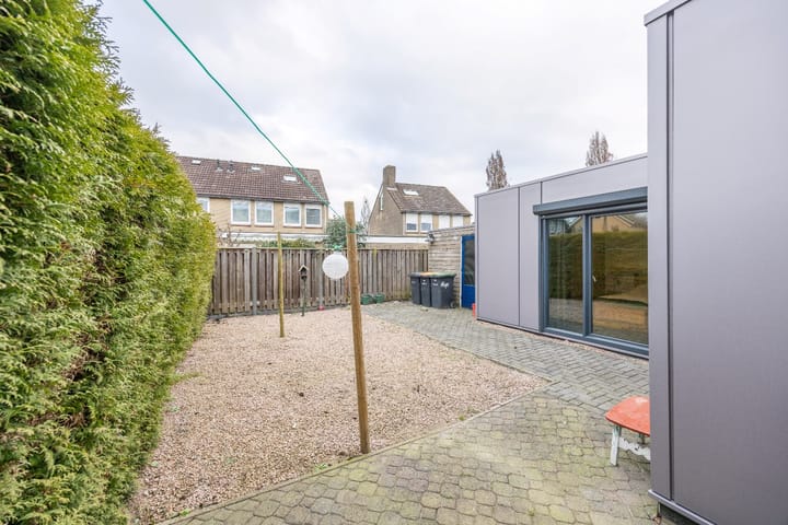 Photo 29 of Frederik Hendrikstraat 25