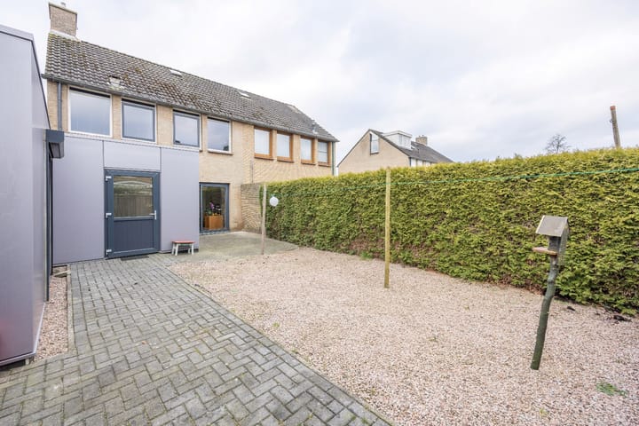 Photo 32 of Frederik Hendrikstraat 25