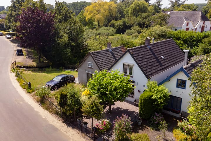 Foto 1 van Jeudestraat 61