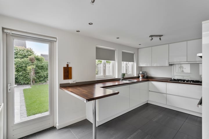 Foto 20 van Wijst 73