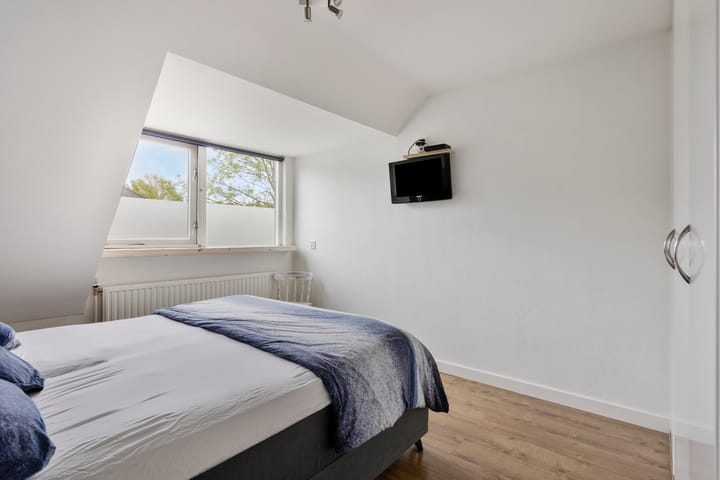 Foto 24 van Wijst 73