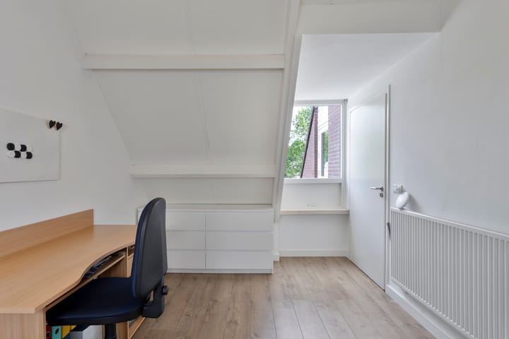 Foto 32 van Wijst 73