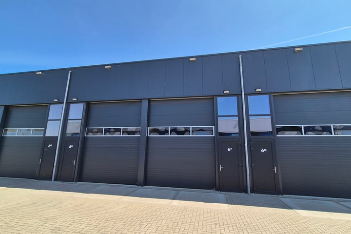 Eeser Hout 6-P, Steenwijk