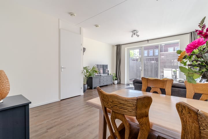 Foto 10 van Jonge Wolfstraat 40