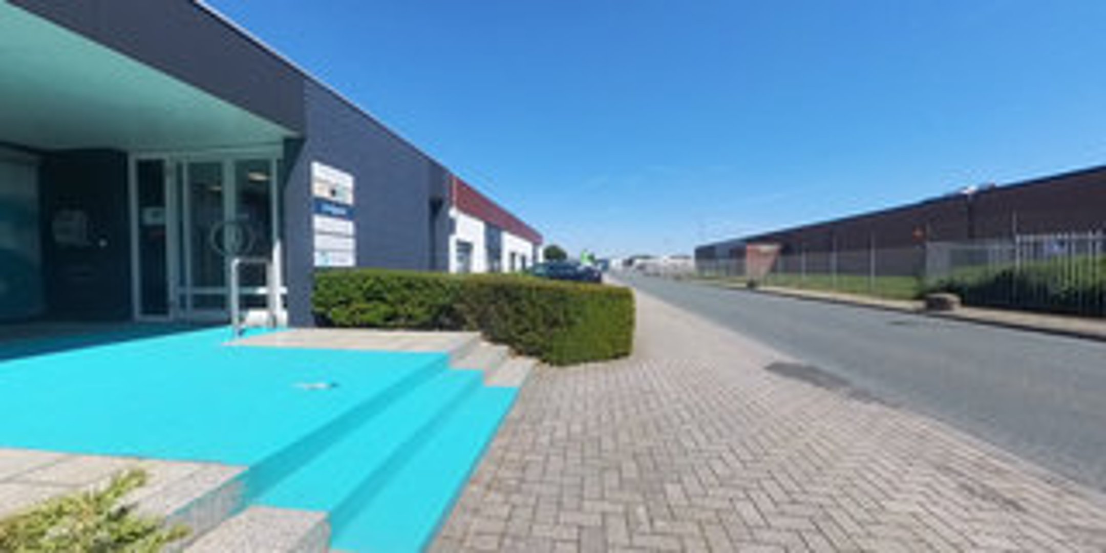 View 360° photos