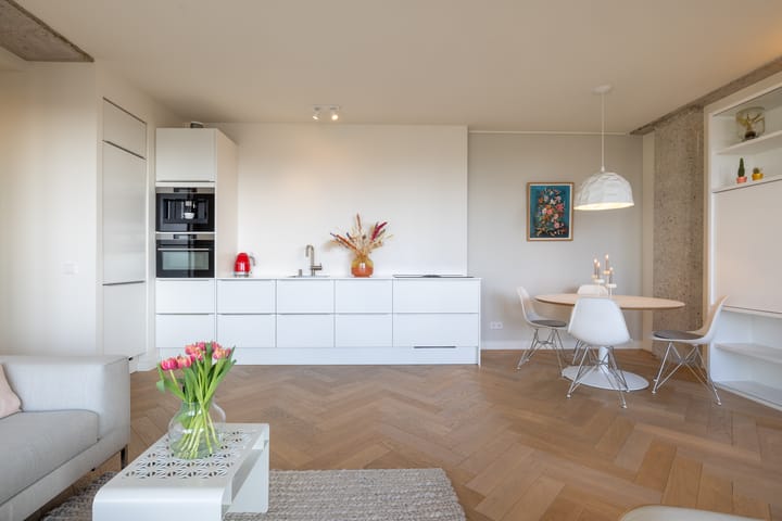 Foto 9 van Van Vollenhovenstraat 3-612