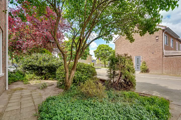 Foto 3 van Merelstraat 60