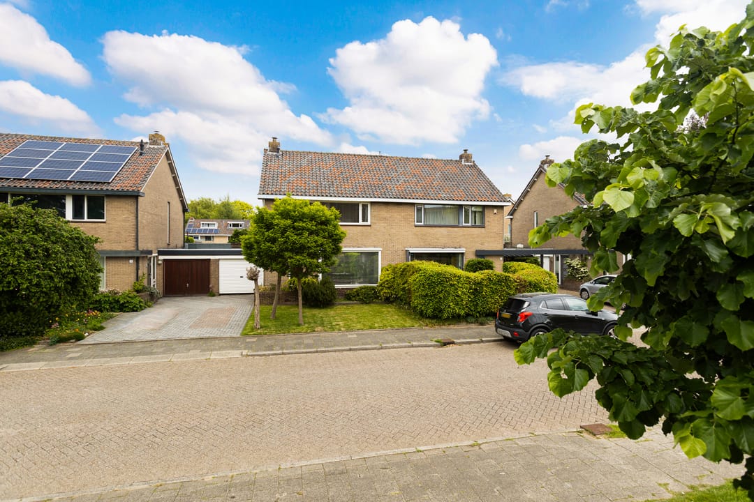 Huis te koop: Rozemarijnsingel 5 2991 HM Barendrecht [Funda]