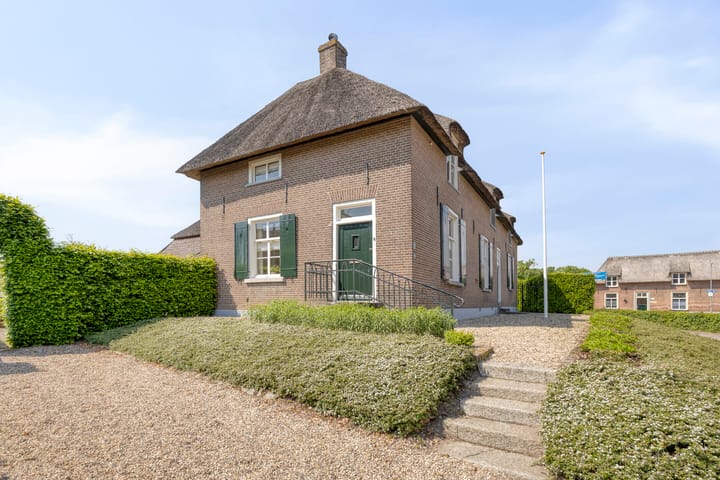 Foto 2 van Dorpsstraat 38