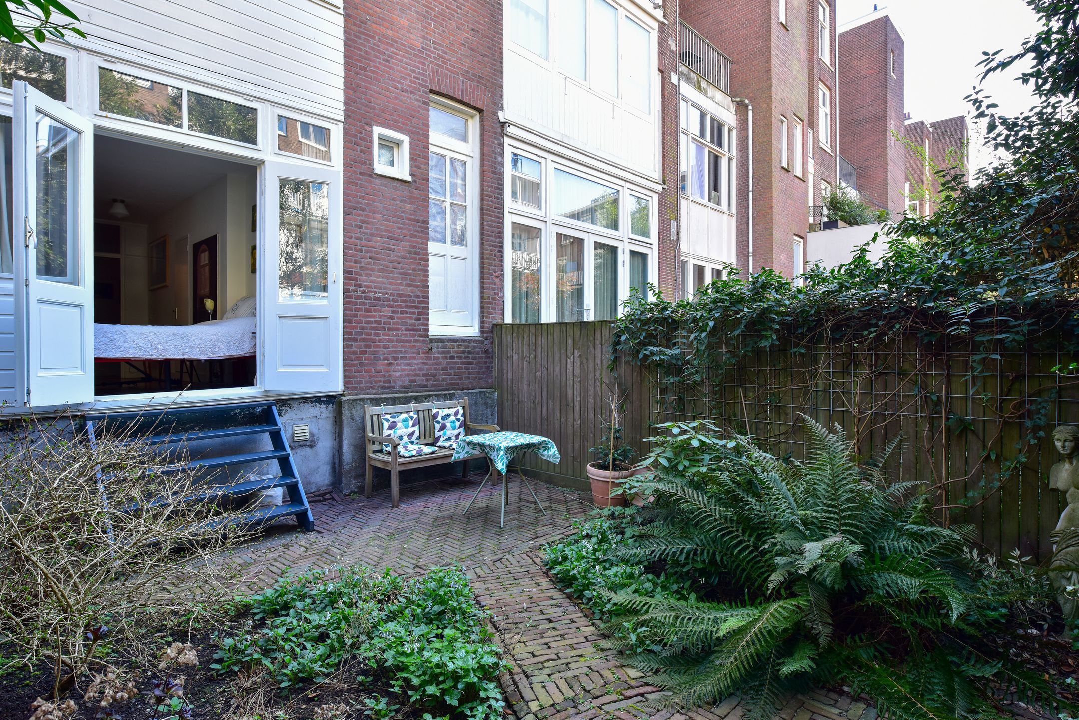 Photo 21 of Valeriusstraat 74-H