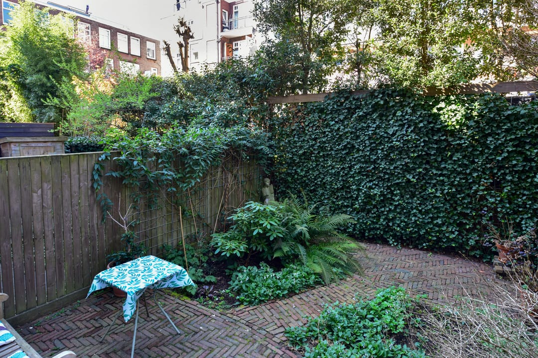 Photo 22 of Valeriusstraat 74-H