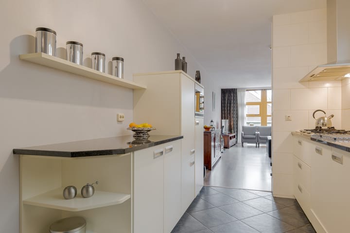 Foto 30 van Wouwstraat 48