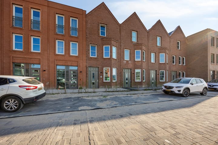 Foto 24 van Letlandstraat 12