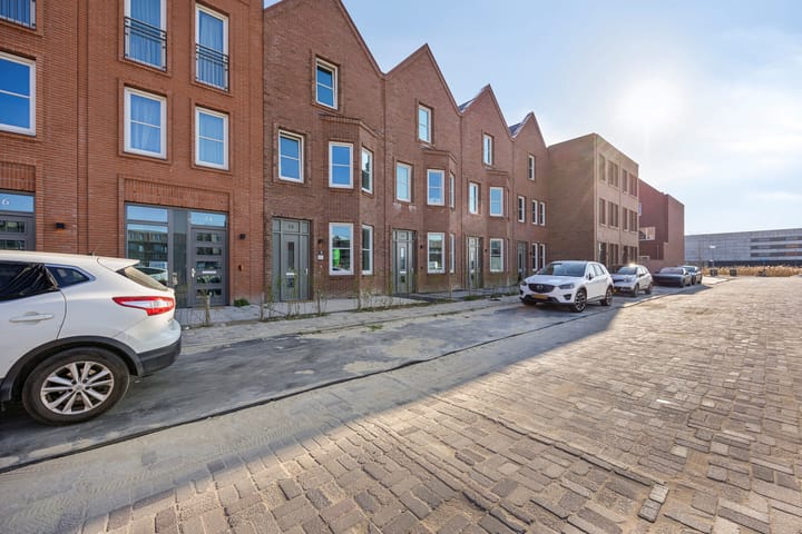 Foto 25 van Letlandstraat 12