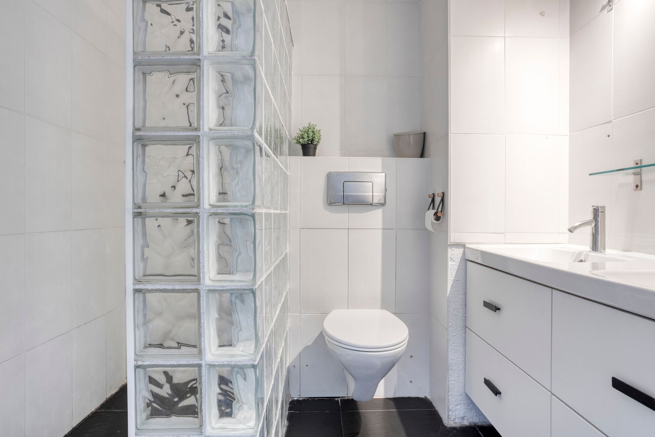 Foto 24 van Emmastraat 112