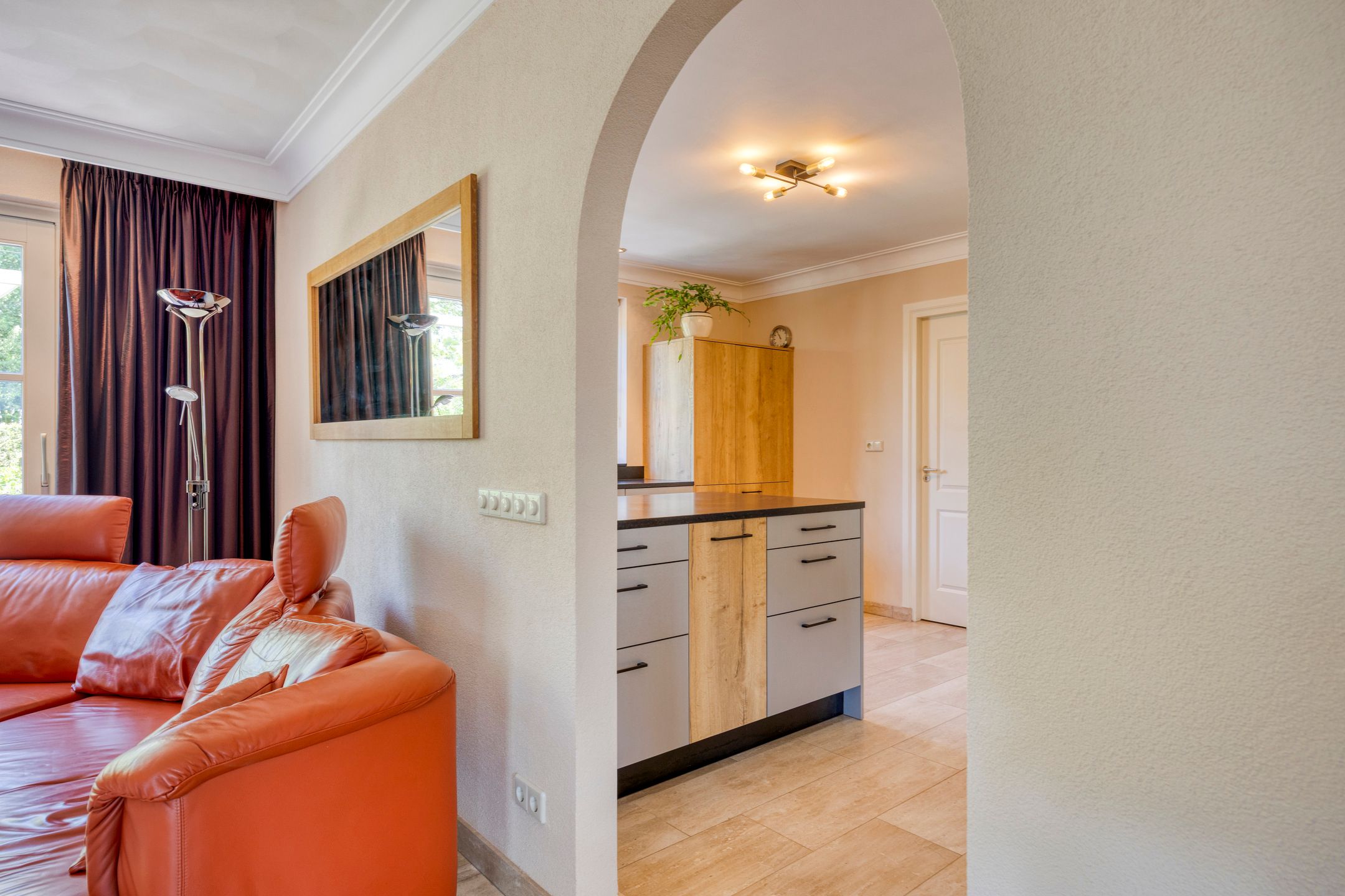 Photo 21 of Van Rijckevorselweg 20-B