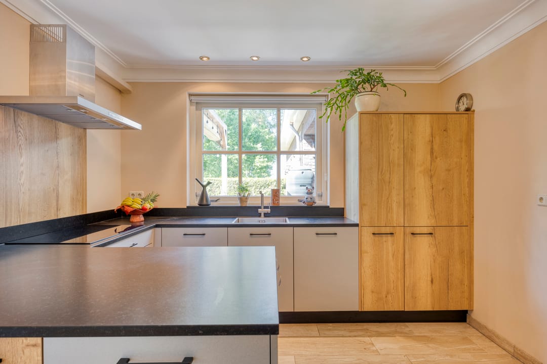 Photo 23 of Van Rijckevorselweg 20-B